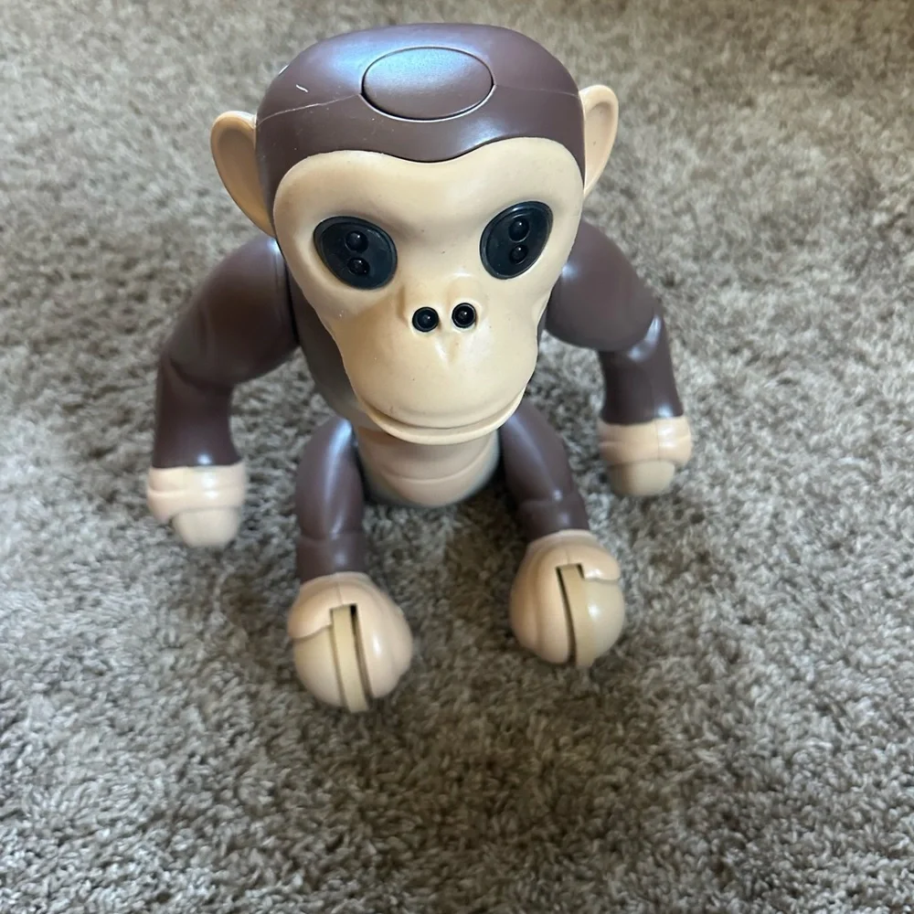 Zoomer Kitty and Zoomer Chimp